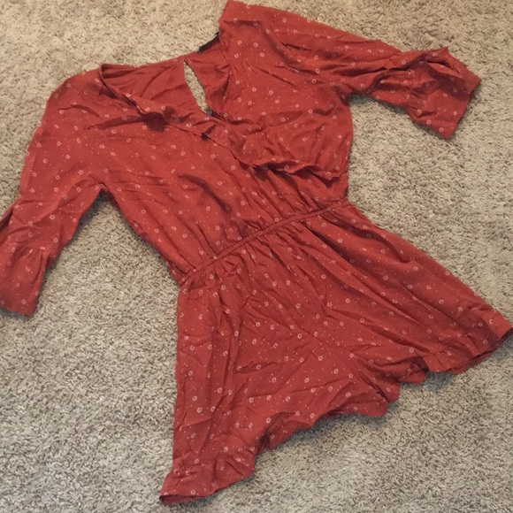 Romper - Picture 1 of 2